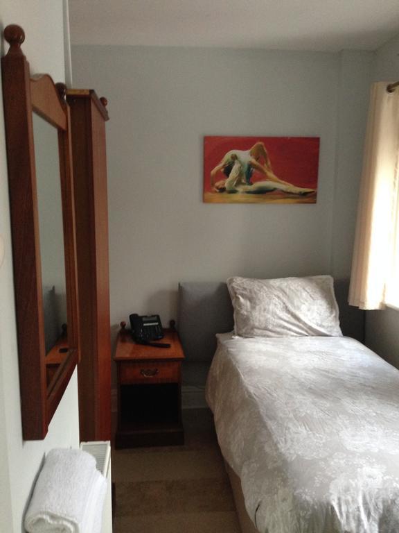 The Milverton Hotel Manchester Bagian luar foto