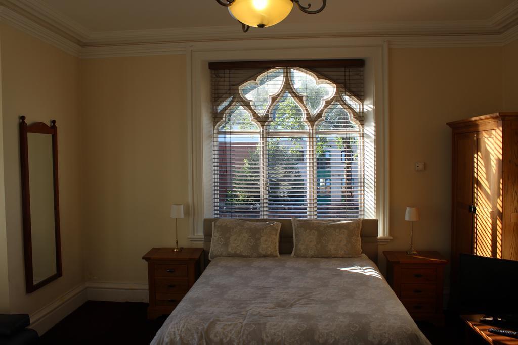 The Milverton Hotel Manchester Bagian luar foto