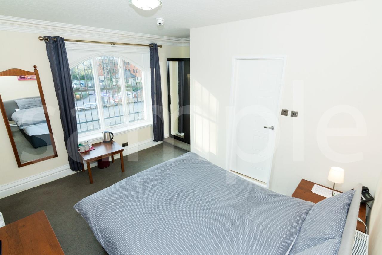 The Milverton Hotel Manchester Bagian luar foto
